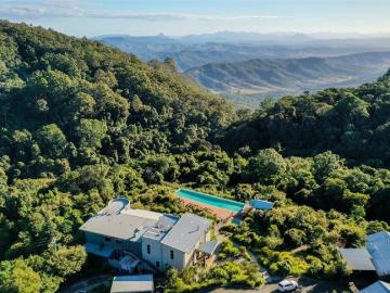 O'Reilly Mt Bowers Villa