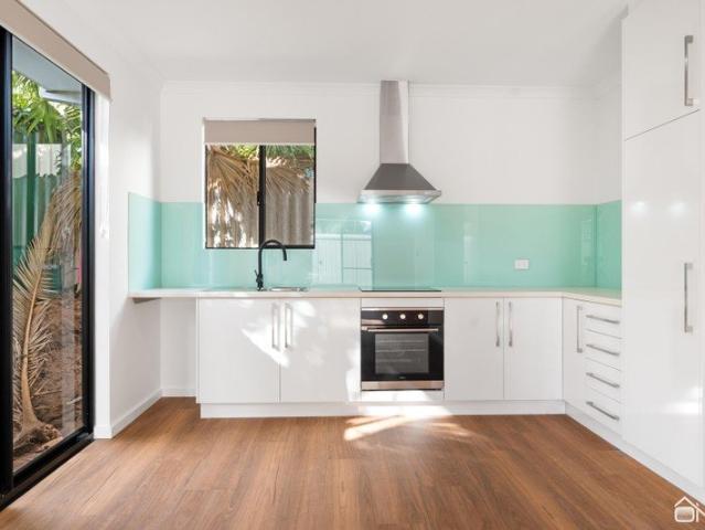 ORELIA 2x1 BRAND NEW GRANNY FLAT!