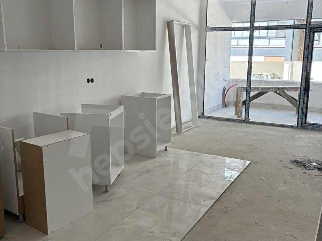 ÖRENCİK'TE CADDE ÜZERİ 1+1 GÜNEY CEPHE