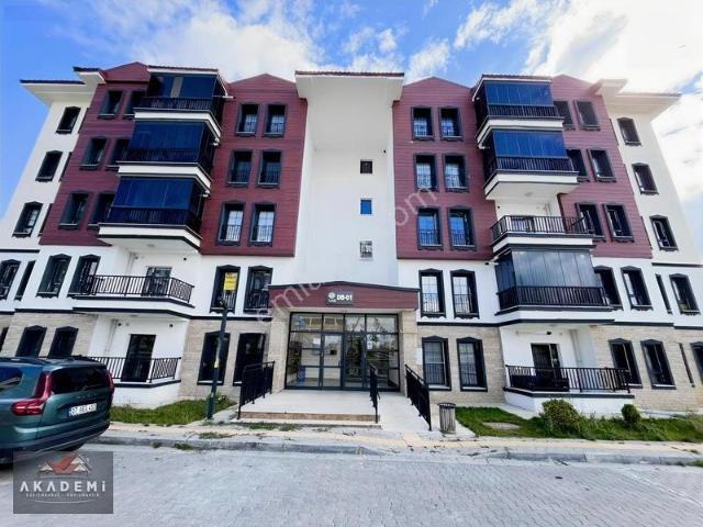 Örencik Tokide Sıfır Binada Kombili 3+1 Ara Kat Daire