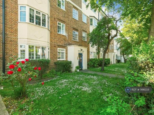 Orford Court, London, SE27 2 bed flat to rent £1,655 pcm £382 pw