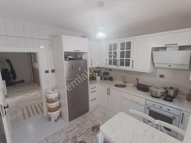 Orhangazi Hamamın Üst Sokagında Full Yapılı Daire 3+1