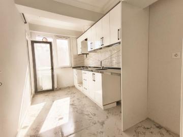 Orhangazi Mh De 2+1,80m2,ferah Daire Arakat