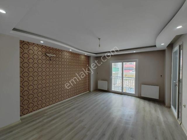 Orhangazi'de 110 M² Net Oturum Kapalı Mutfak 3+1
