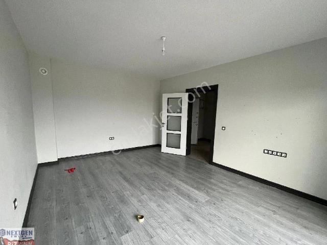Orhanlı Tokide 2. Etapta Kiralık 3+1 Daire