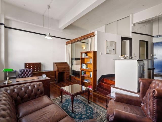 Original Art Deco Character in Brisbane's Iconic Sun Apartments