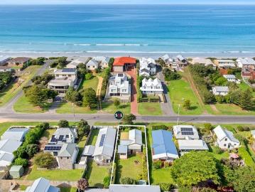 Port Fairy, Woolsthorpe - Garden, Parking