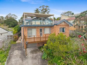 Original Character Home with Sweeping Views Over Brisbane Waters & Gosford CBD