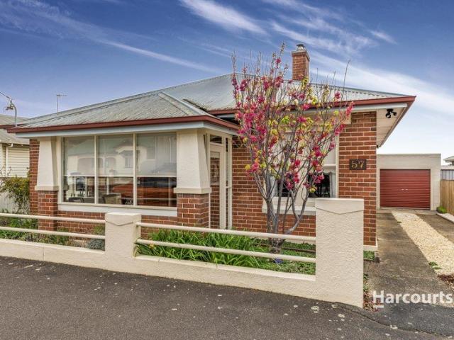 Original Charm. Easy Living. Ready to Move In