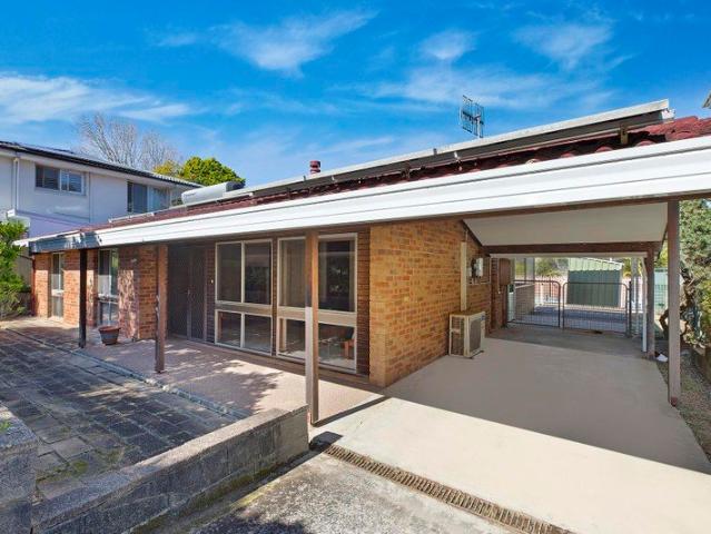 Original Charm, Prime Location & Poolside Living
