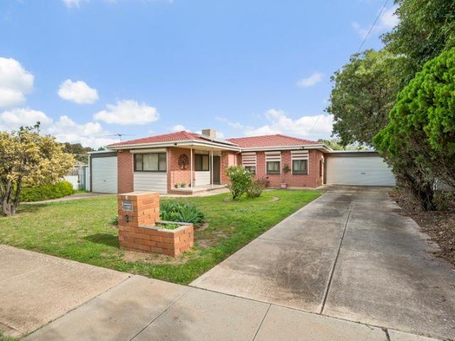 Original Coastal Charm in Sought After Christies Beach
