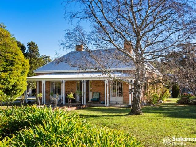 ORIGINAL COLONIAL HOMESTEAD & LAND BANK! TOO GOOD TO MISS?