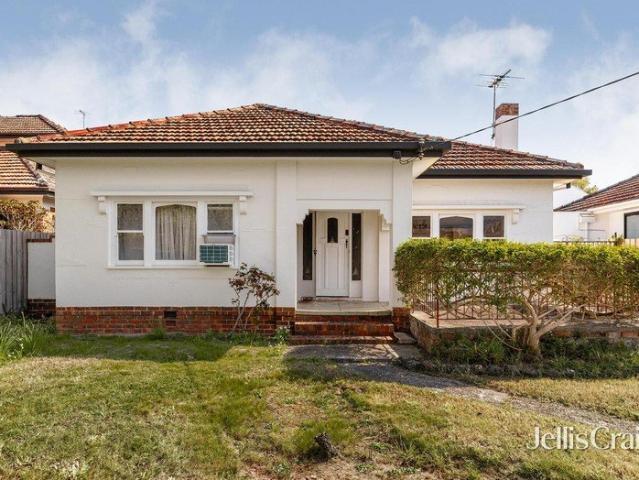 Original Elegance with Exceptional Scope