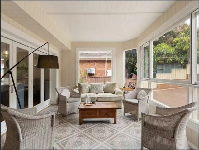 Original Family Home with Enormous Future Potential on a 607sqm Level Block