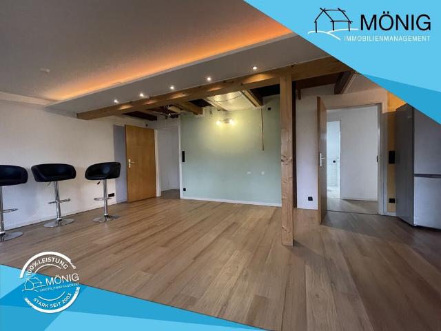 Originelle DG Wohnung in ruhiger Wohnlage