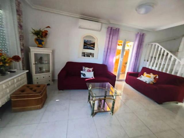 Casa o chalet de alquiler en La Zenia, Orihuela