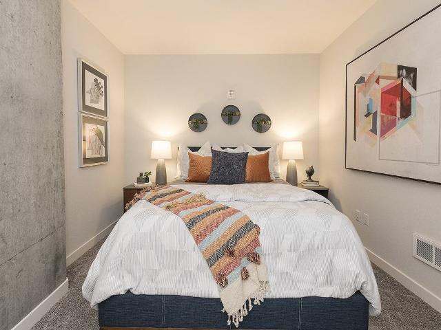 Orion Apartments 2 Bedroom Apartment for Rent at 255 9th Ave, Oakland, CA 94606 Produce and Waterfront