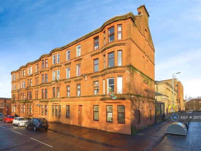 Orkney Place, Glasgow, G51 3 bed flat to rent £1,620 pcm £374 pw