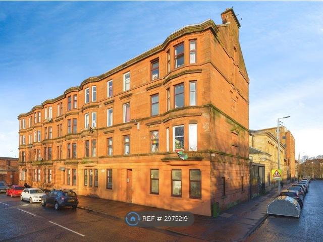 Orkney Place, Glasgow G51, 3 bed flat to rent, £1,620 pcm | PrimeLocation