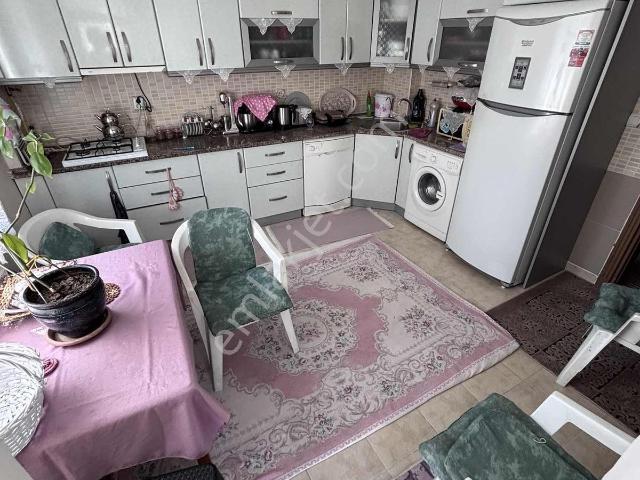 Çorlu Nusratiye Mah De Ful Eşyalı 3+1 Daire
