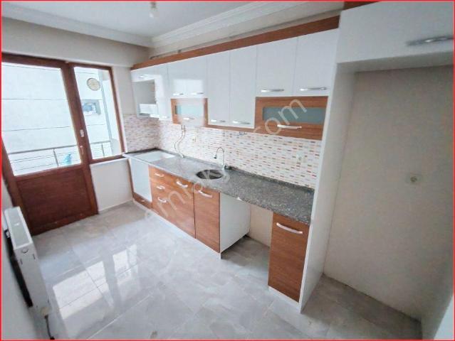 Çorlu Çobançeşme Mah. Abdullah Öğücü Okuluna Yakın Temiz 2+1 Kiralık
