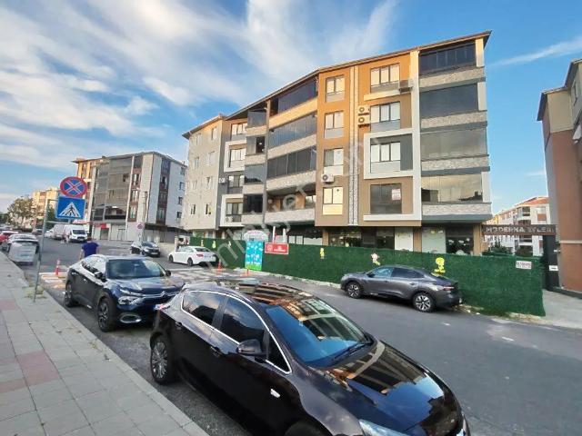 Çorlu Alipaşa’da 23 Nisan Bulvarı Üzerinde Sıfır 2+1 Daire