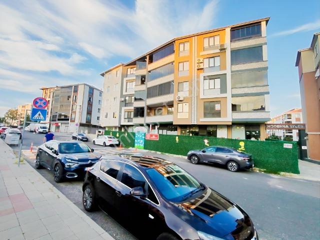 Weew'den Alipaşa'da 23 Nisan Bulvarı Üzerinde Sıfır 2+1 Daire