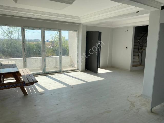 Çorlu Da Hakanlar İnşaattan Kiralık Dublek Daire