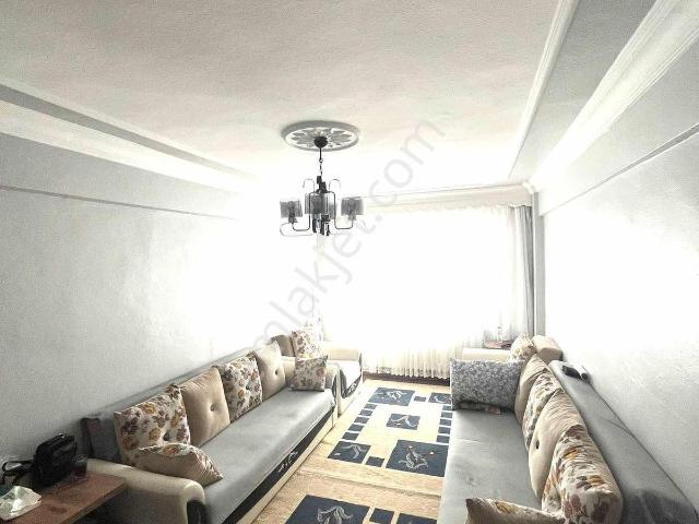 Çorlu Şeyhsinan Mah De 2+1 Acil Satılık Asansörlü Daire