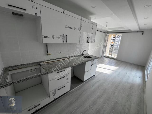 Çorlu Şeyhsinan Yatay Mimari Havuz,kombi, Ankastre 1+1 Satılık