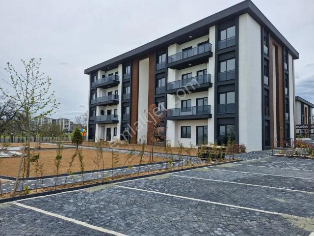 Çorlu Hürriyet Mh. Butik Sitede Satılık 2+1 Ara Kat Sıfır Daire