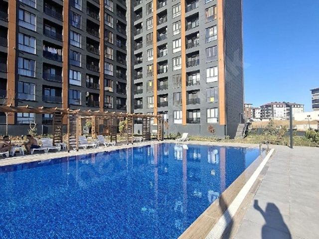 ÇORLU HATİP MAH UYSAL GLORİA REZİDANS SATILIK DAİRE