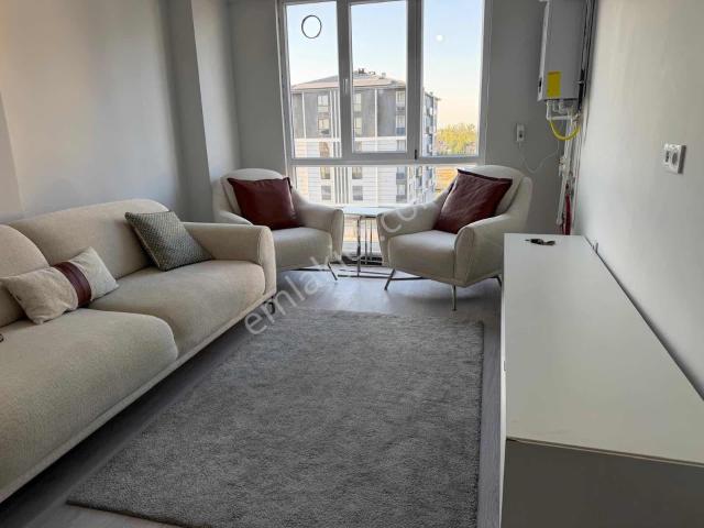 Çorlu Hatip Mahallesinde Kiralık Havuzlu Eşyalı 1+1 Daire