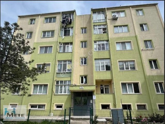 Çorlu Havuzlar Mahallesinde İskanlı Kiralık 2+1 Daire
