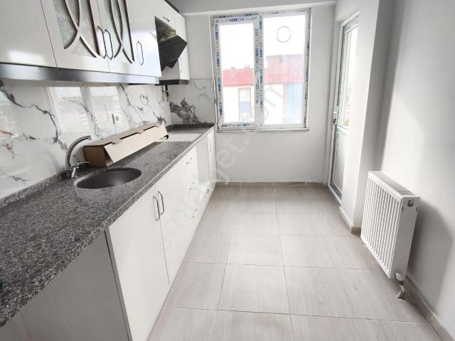 Çorlu Ulaşta Aile Apartmanında Satılık 2+1 Daire