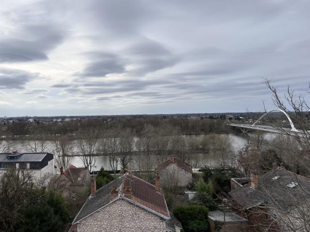 ORLEANS MADELEINE VUE MAGNIFIQUE SUR LA LOIRE F3 RENOVE Orléans 45000