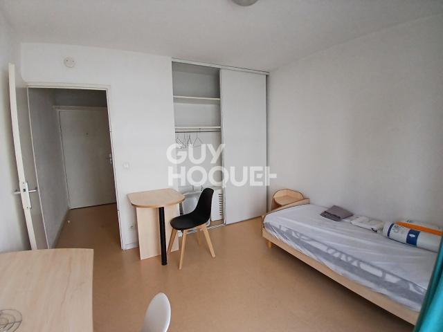 ORLEANS: appartement T1 18 m² en location