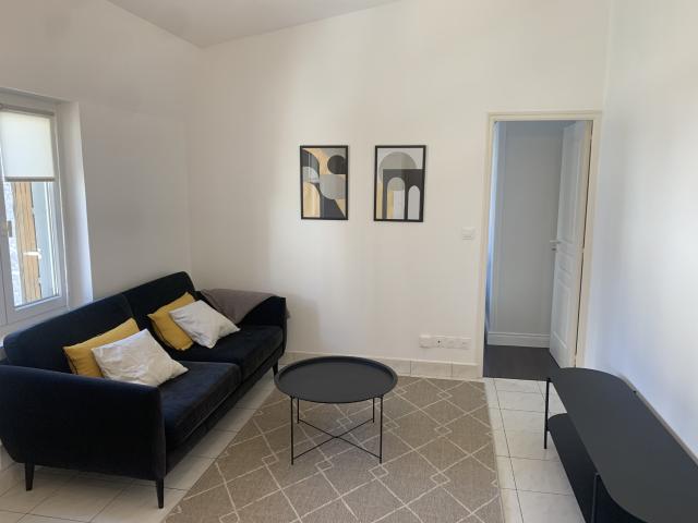 ORLEANS CENTRE – QUARTIER REPUBLIQUE – F2 meublé avec parking 38.84 m²