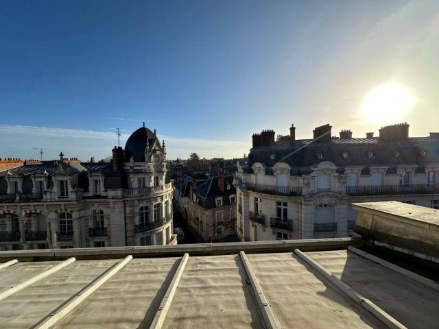 ORLEANS REPUBLIQUE Appartement Familial