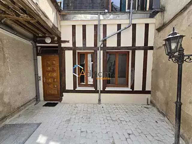 Orléans 45000 Location maison 3 pièces t3 terrasse