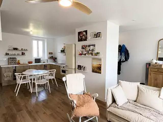 Orléans 45000 Location appartement 3 pièces t3 au dernier étage