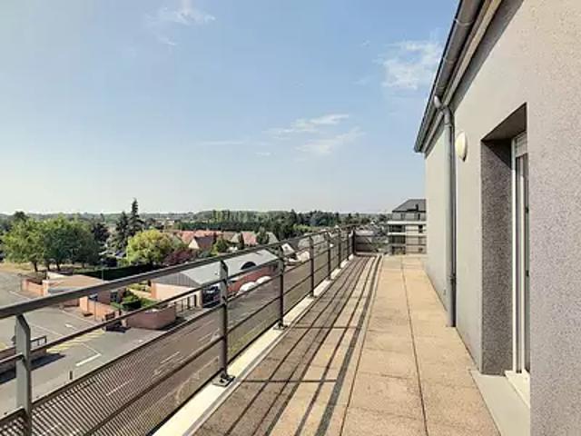 Orléans 45100 Location appartement 3 pièces t3 terrasse