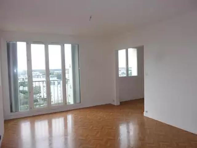 Orléans 45100 Location appartement 4 pièces t4 cave balcon