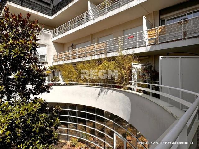 ORLEANS 45 Gare / Bannier « Léon » T2 45 m2 Terras