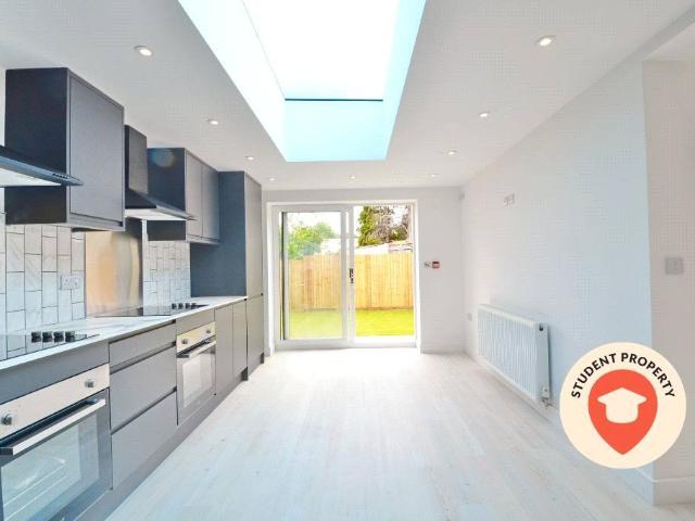 Orpen Gardens, Lockleaze, Bristol, Bristol BS7, 6 bed semi detached house to rent, £3,780 pcm | PrimeLocation