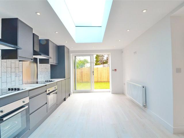 Orpen Gardens, Lockleaze, Bristol, Bristol BS7, 6 bed semi detached house to rent, £3,900 pcm | PrimeLocation