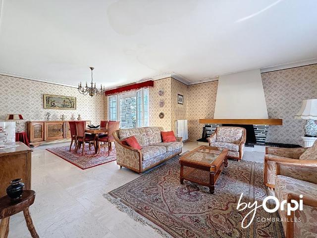 Orpi Combrailles référence 3885 164m² Saint Eloy les Mines