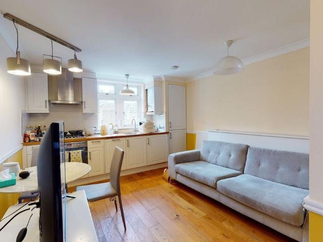 Orsett Terrace, London W2, 2 bed flat to rent, £2,700 pcm | PrimeLocation