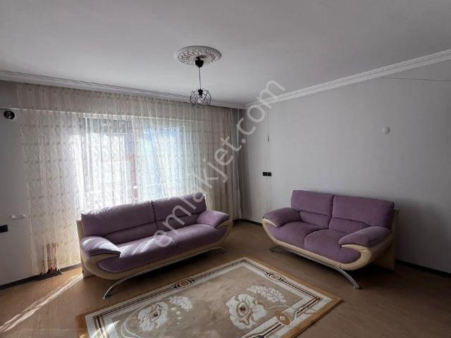 Orta Mahallede 1+0 Doğalgazlı 72 M² Eşyalı Kiralık Daire