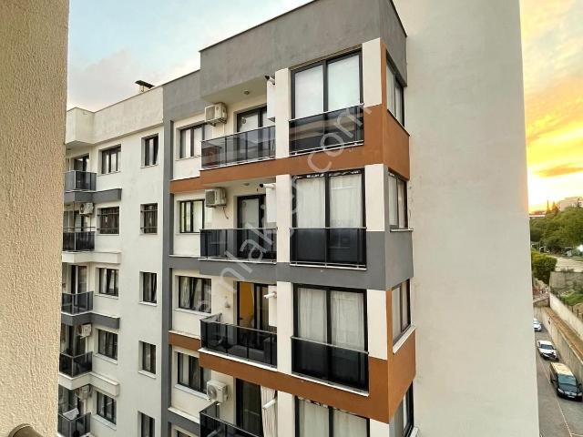 Orta Mahallede Havuzlu Sitede Harika 1+1 Kiralık Daire
